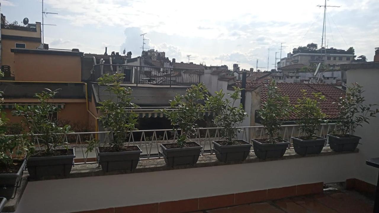 Sant'Ambrogio Bright Apartment With Terrace Μιλάνο Εξωτερικό φωτογραφία