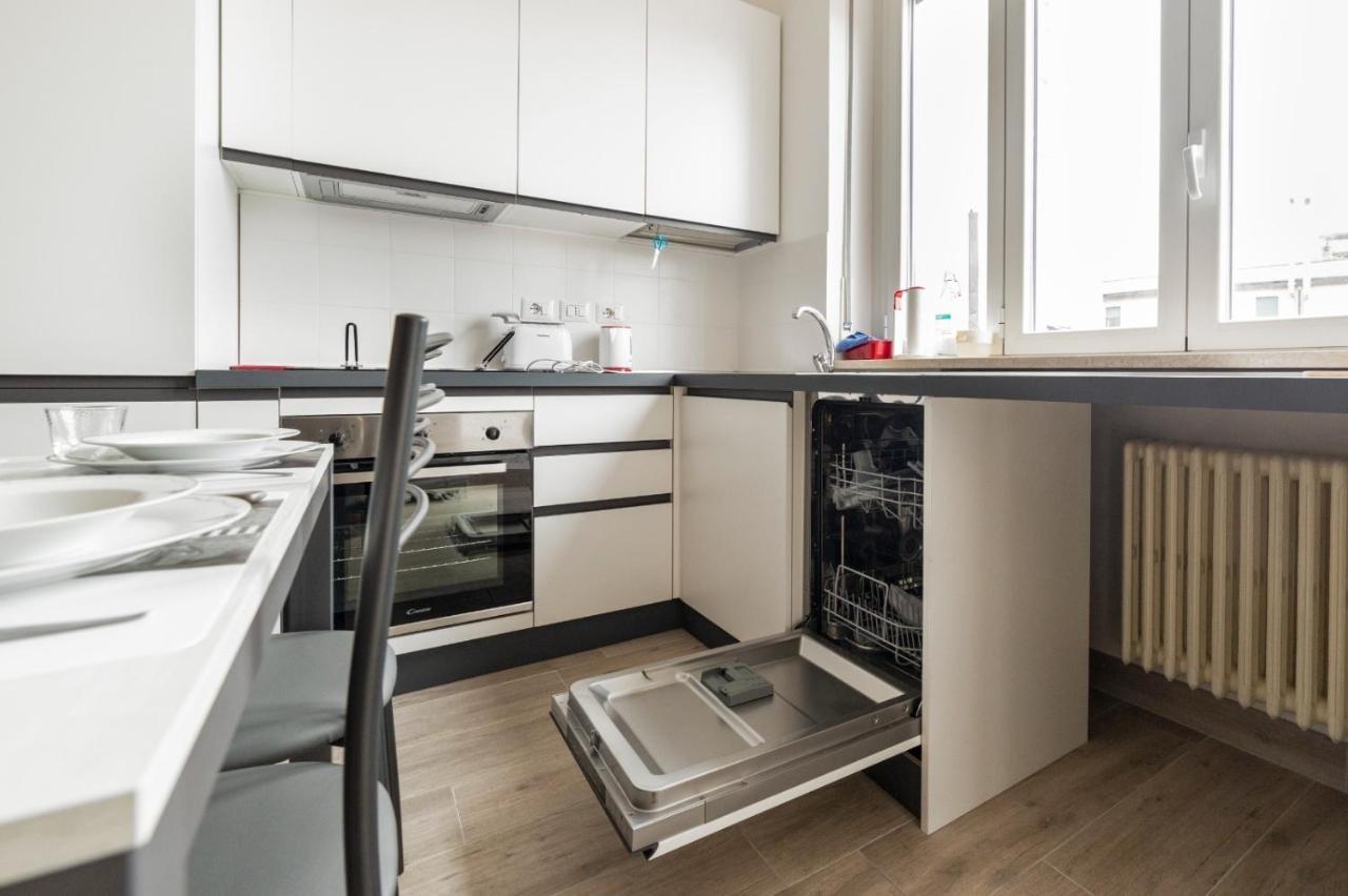 Sant'Ambrogio Bright Apartment With Terrace Μιλάνο Εξωτερικό φωτογραφία