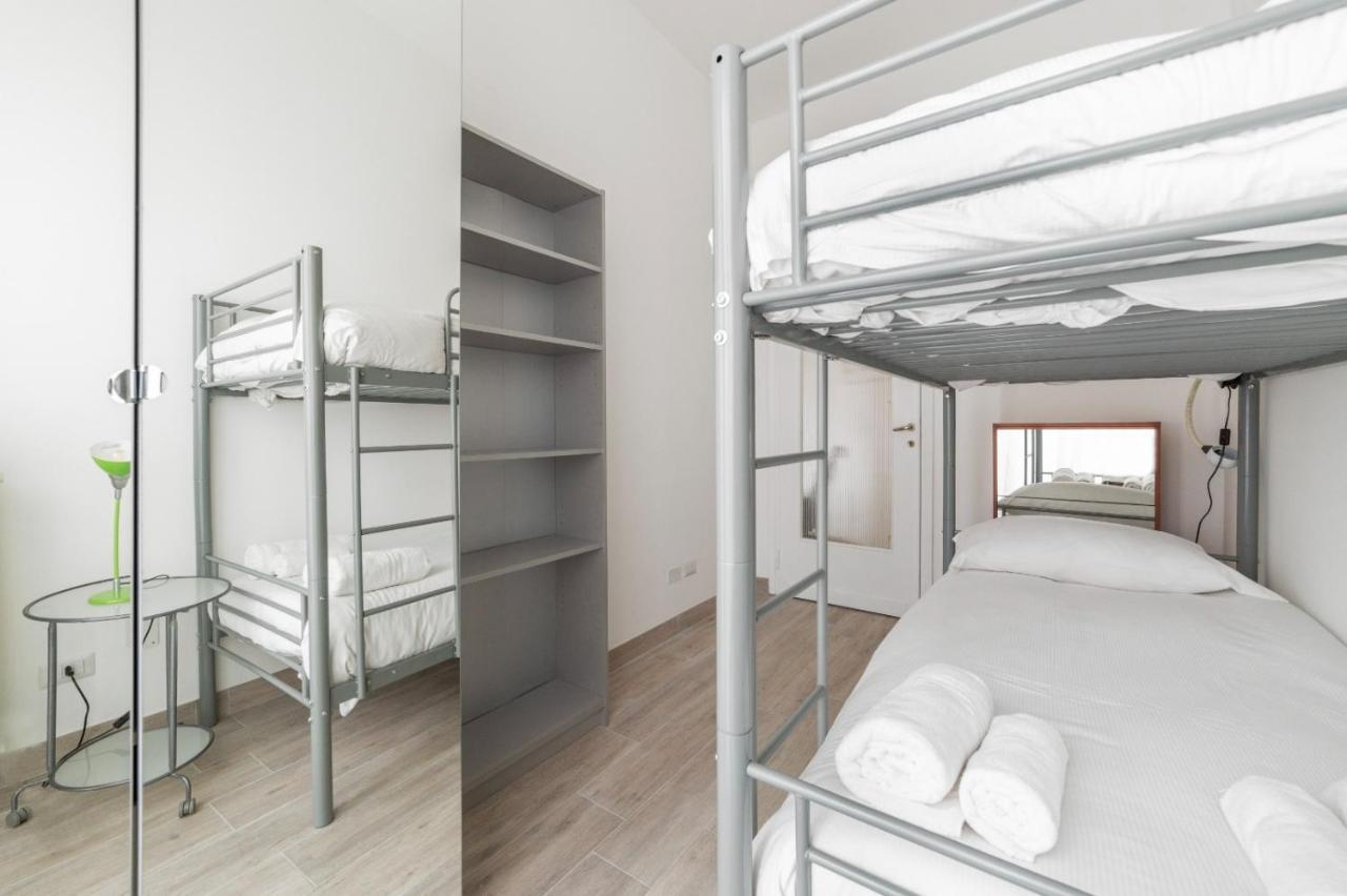 Sant'Ambrogio Bright Apartment With Terrace Μιλάνο Εξωτερικό φωτογραφία